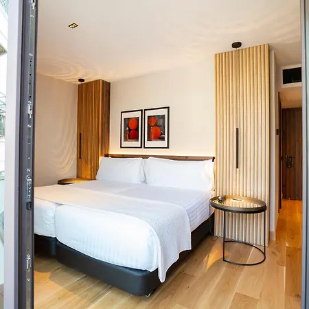 Zenit Borrell Ξενοδοχείο