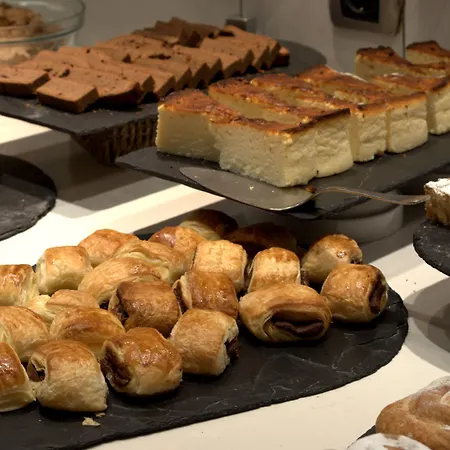 Zenit Borrell Ξενοδοχείο 4*