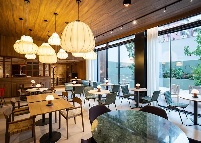 Zenit Borrell 4* Barcelona